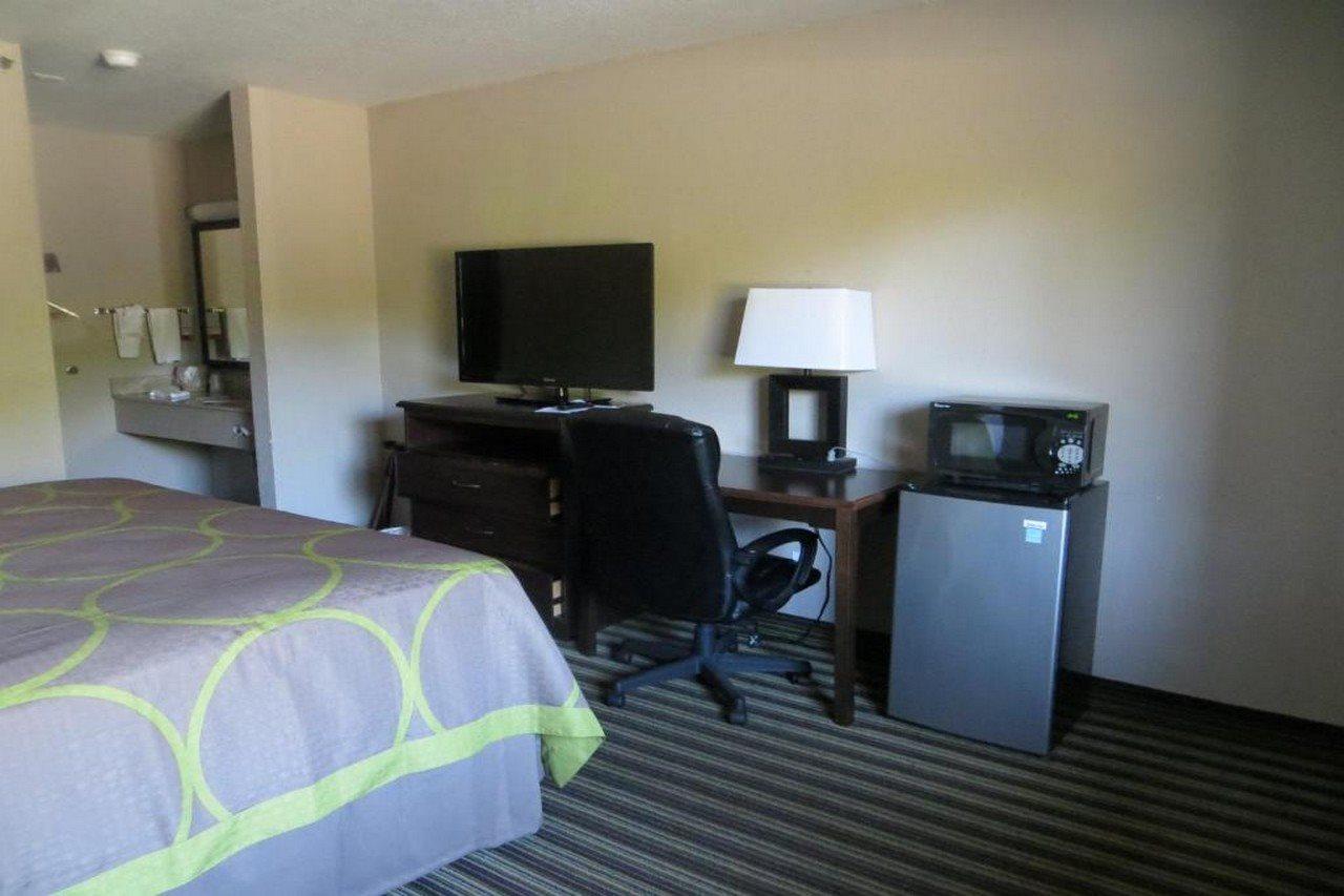 Super 8 By Wyndham Fort Myers Luaran gambar